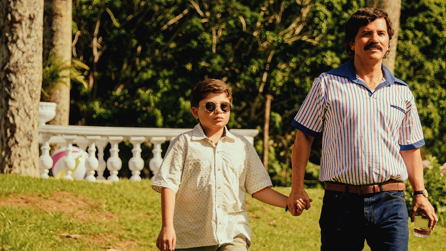 Dear Killer Nannies: Criado por sicarios